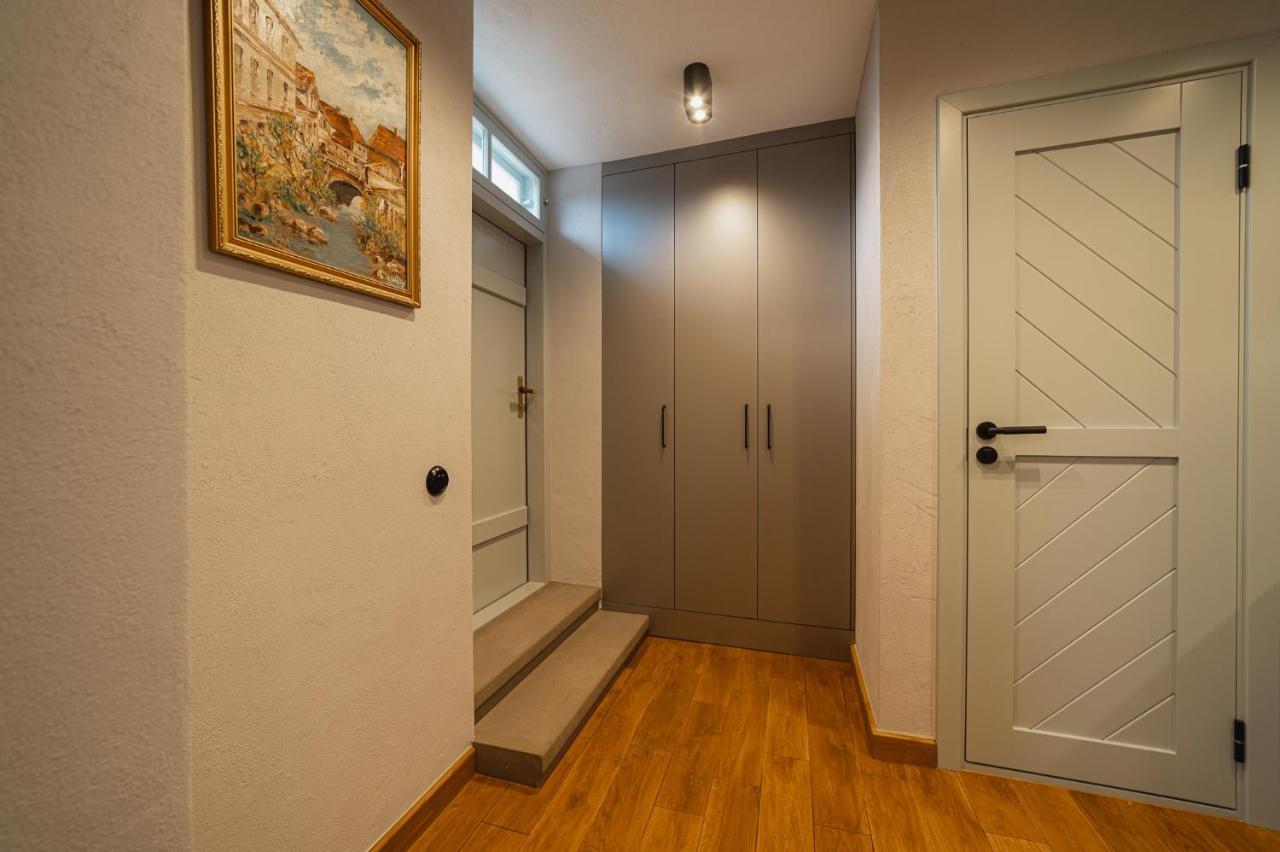 Raina Ielas Apartamenti R5 Kuldīga Exterior foto